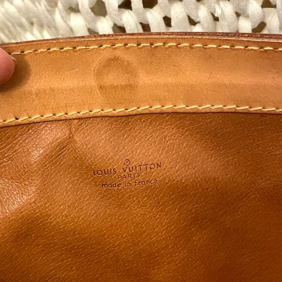 Louis Vuitton Priant Monogram LV Clutch Foldover Oversized Business Pochette - Picture 14 of 16